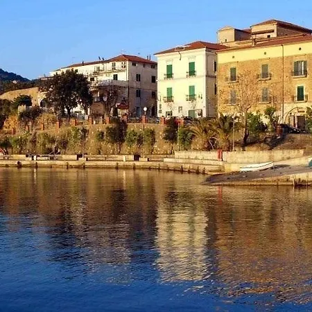 La Marina Santa Maria di Castellabate