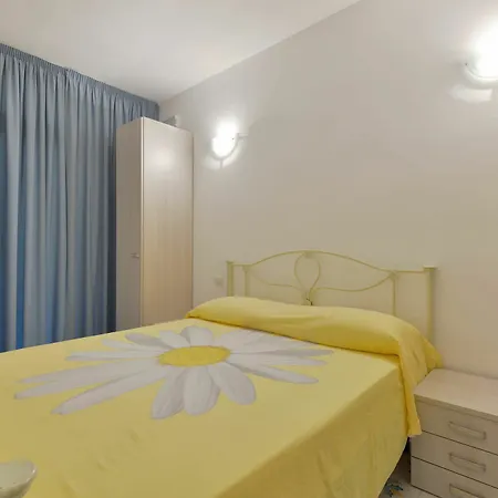 Hotel La Marina 3*
