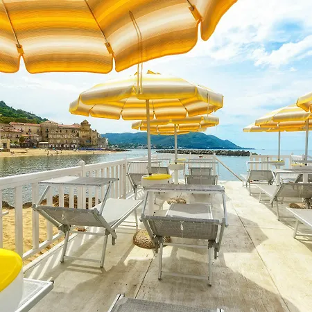 La Marina Hotel